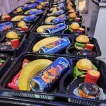 پیشنهاد خرید پک کامل ظروف یکبار مصرف برای جلسه دفاع پایان‌نامه